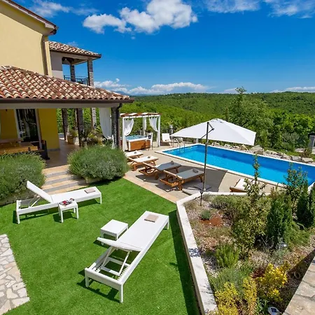 Emma Maria Labin (Istria)