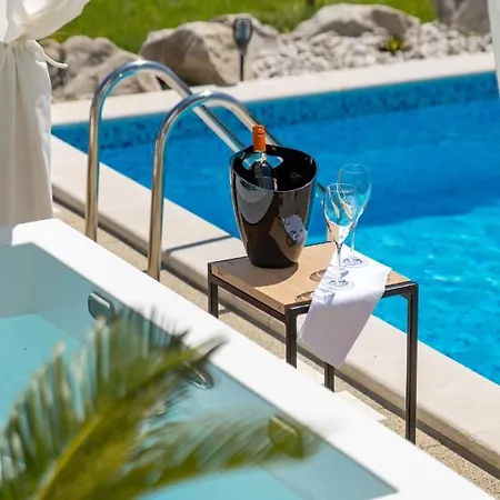 Vila Emma Maria Labin (Istria)