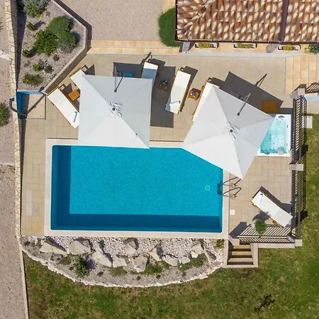 Emma Maria Vila Labin (Istria)