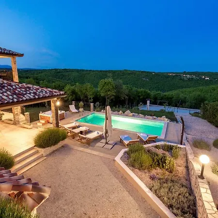 Emma Maria Villa Labin (Istria)